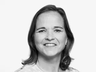 Dora Sif Oskarsdottir